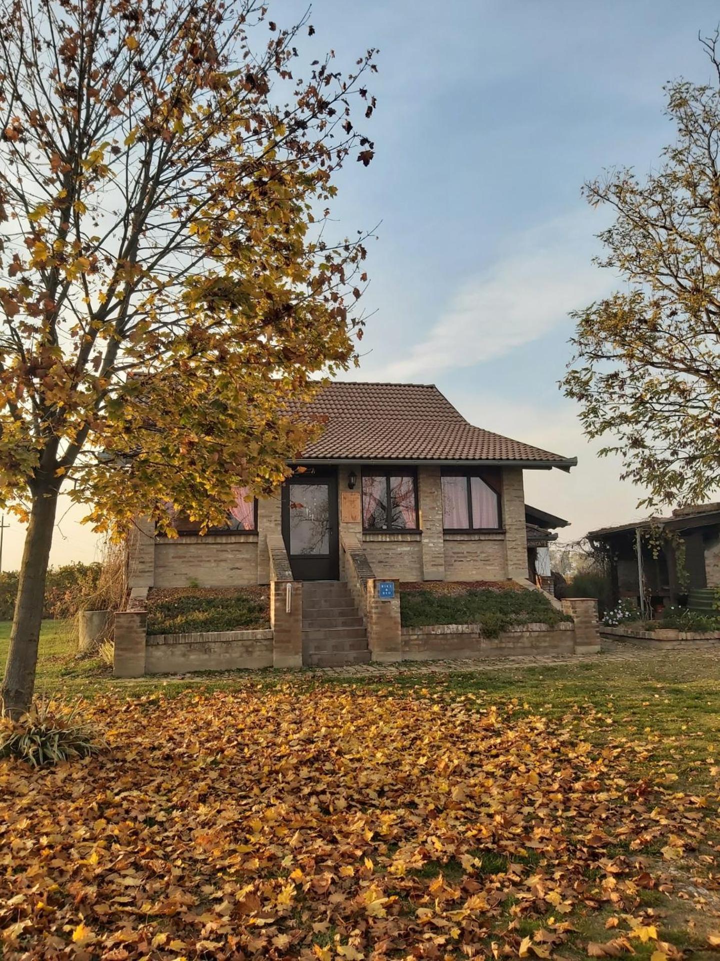 Hostal Izletiste Opatovac Exterior foto